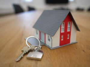 Den optimala budgivningsstrategin för bostadsmarknaden Den optimala budgivningsstrategin för bostadsmarknaden
